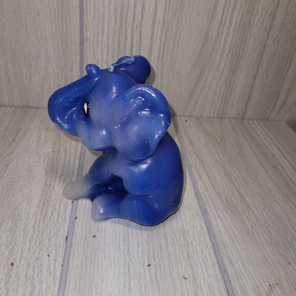 Vintage Candle Blue Elephant Wax Cute - Picture 2 of 7